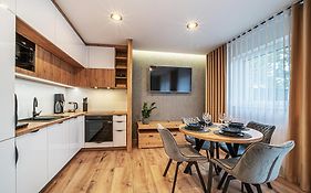 Apartament Labradoryt, klimatyzacja, parking priv